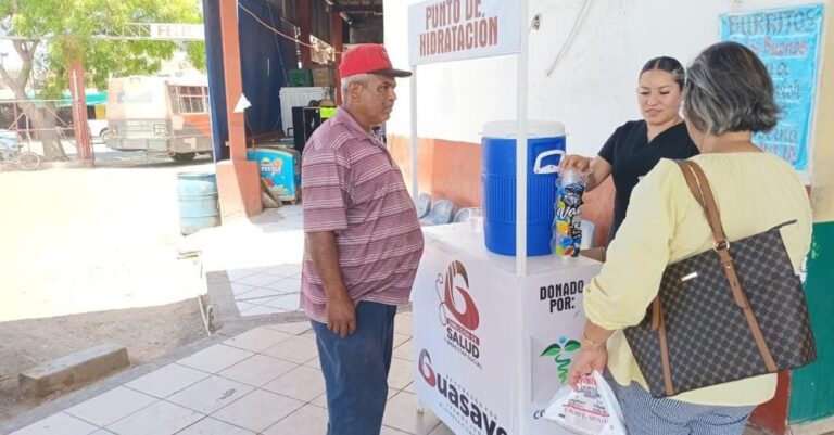 Instalan módulos de hidratación en Guasave, Sinaloa, ante las altas temperaturas